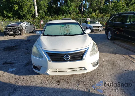 2015 Nissan Altima 2.5 Sv from USA, damaged, VIN 1N4AL3AP6FC285566